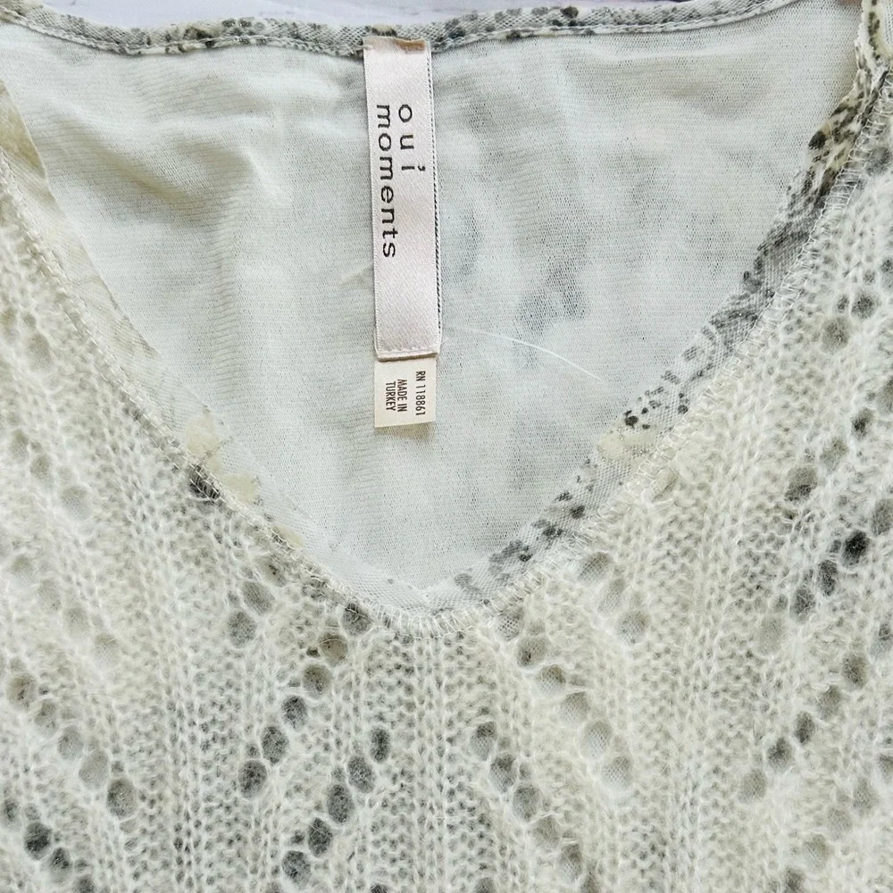 Women’s Gorgeous Cream Lace Knit Sweater! Size S